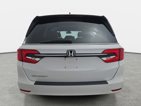 Certified 2024 Honda Odyssey EX-L image 6