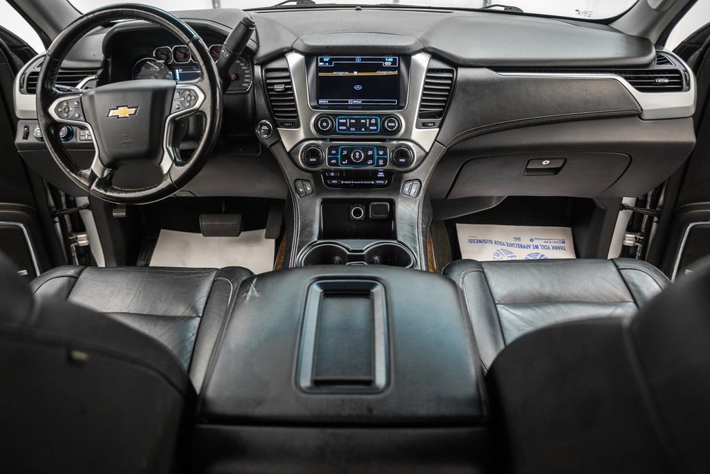 Used 2018 Chevrolet Suburban LT w/ LT Signature Package AWD/4WD image 23