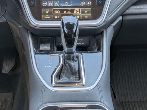 Certified 2025 Subaru Outback Limited w/ Tech Package 3 image 19