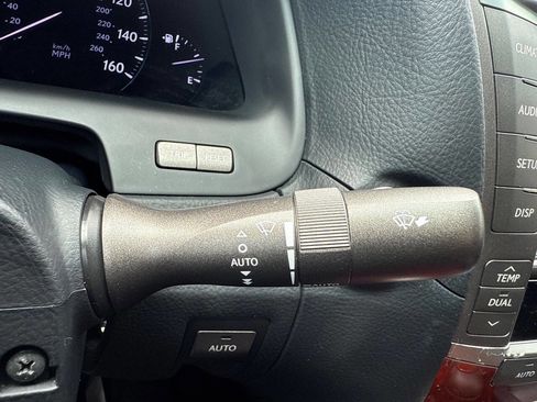 Used 2010 Lexus LS 460 L RWD image 27