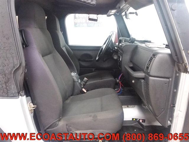 Used 2006 Jeep Wrangler X AWD/4WD image 14