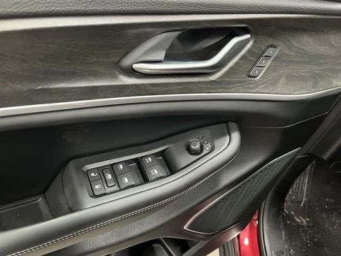 New 2026 Jeep Grand Cherokee L Limited image 29