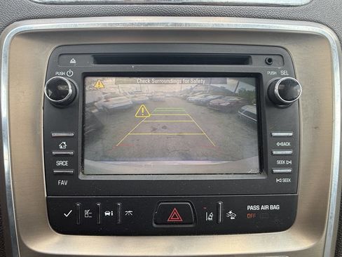 Used 2014 GMC Acadia Denali FWD image 22
