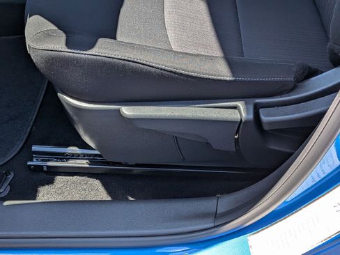 Used 2025 Nissan Sentra SV image 16