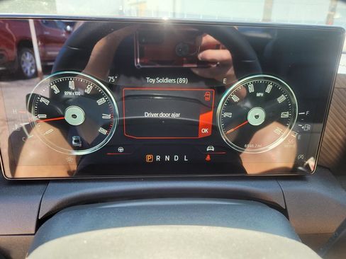 Used 2026 Ford Mustang Premium RWD image 21