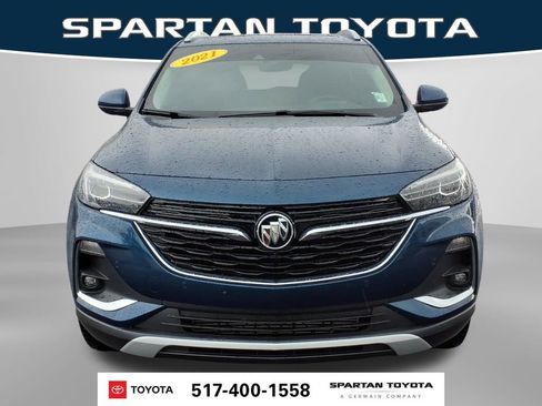 Used 2021 Buick Encore GX Essence w/ Advanced Technology Package AWD/4WD image 2