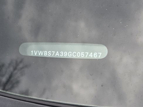 Used 2016 Volkswagen Passat 1.8T SE image 10