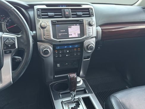 Used 2018 Toyota 4Runner Limited AWD/4WD image 26
