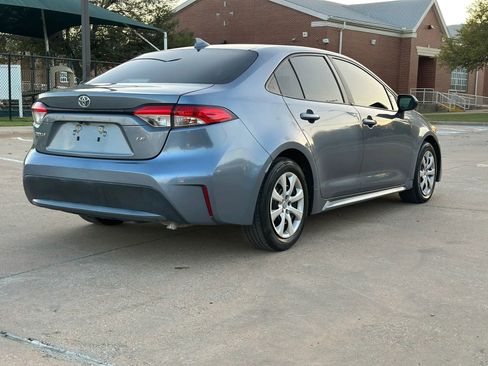Used 2021 Toyota Corolla LE image 5