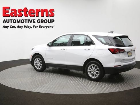 Used 2022 Chevrolet Equinox LS FWD image 61