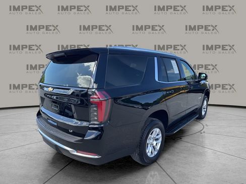 Used 2025 Chevrolet Tahoe LT AWD/4WD image 7
