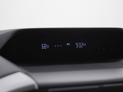 Used 2021 Subaru Ascent Premium w/ Sport Package image 24