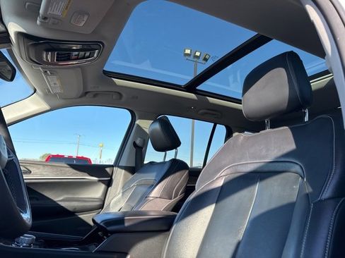 Used 2022 Jeep Grand Cherokee Limited 4xe image 28