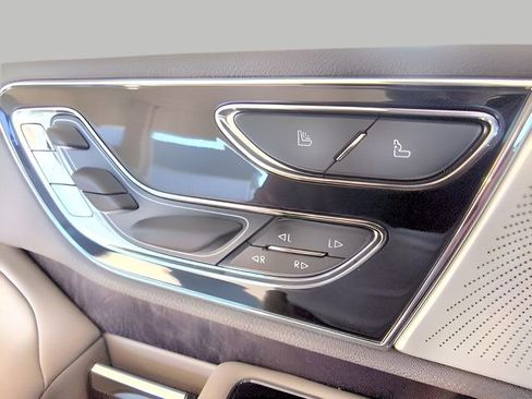 Used 2023 Lincoln Navigator Reserve image 35