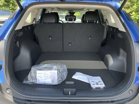 New 2026 Kia Sportage EX w/ EX Panorama Roof Package FWD image 26