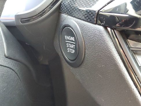 Used 2025 Ford Escape ST-Line image 18