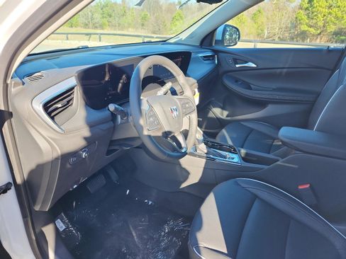 New 2026 Buick Encore GX Avenir w/ Avenir Technology Package image 12