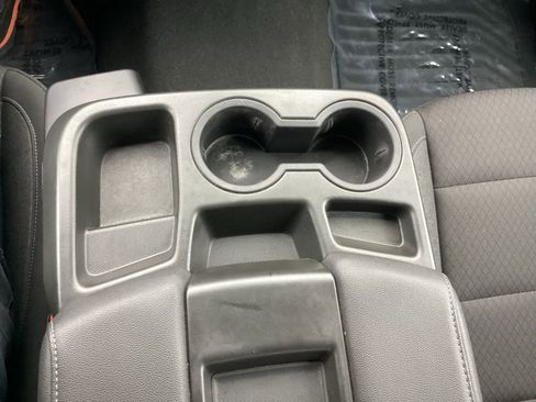 Used 2024 Chevrolet Silverado 1500 LT image 29