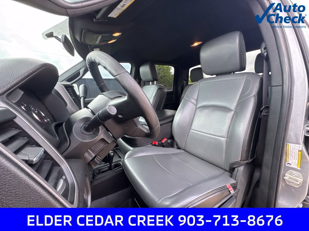 Used 2024 RAM 3500 Tradesman w/ Chrome Appearance Group AWD/4WD image 15