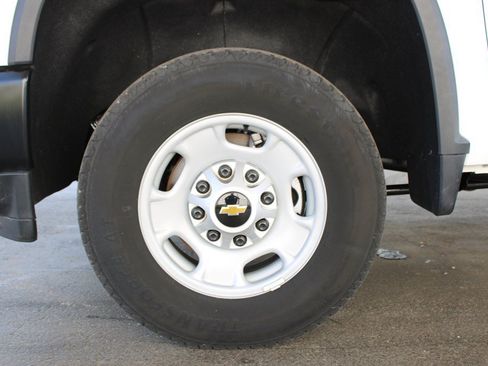 Used 2023 Chevrolet Silverado 2500 W/T w/ WT Convenience Package AWD/4WD image 34