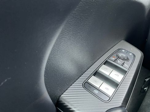 Used 2024 Mitsubishi Outlander SE AWD/4WD image 17