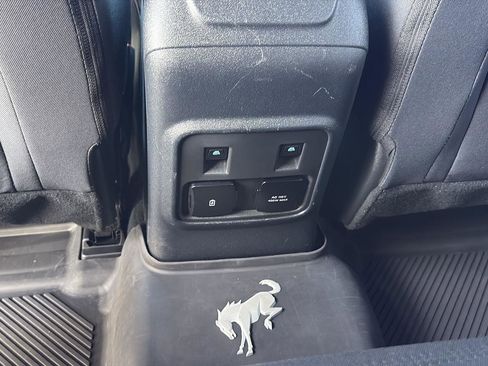 Used 2022 Ford Bronco Big Bend image 25