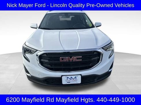 Used 2019 GMC Terrain SLE w/ Driver Convenience Package image 2