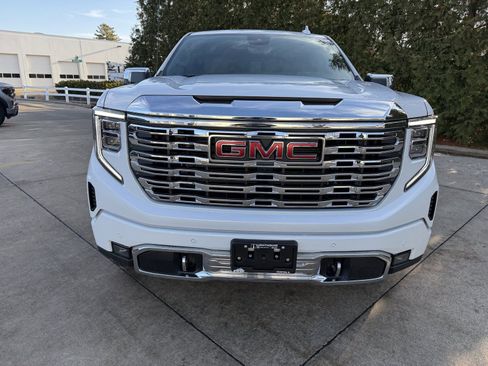 New 2026 GMC Sierra 1500 Denali image 6