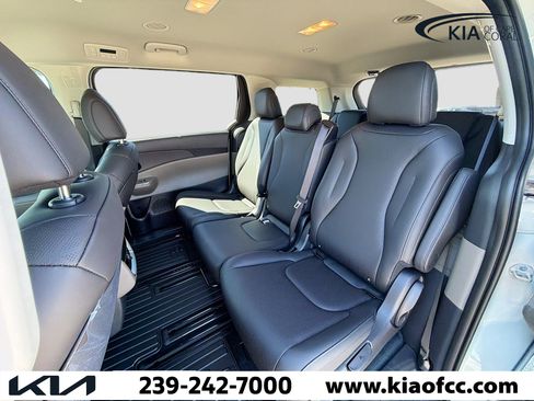 New 2026 Kia Carnival EX FWD image 22