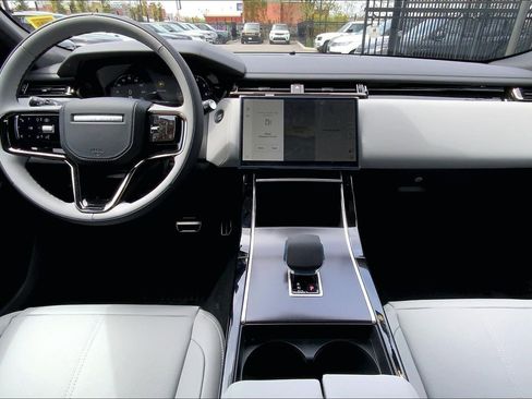 New 2026 Land Rover Range Rover Velar Dynamic SE AWD/4WD image 5
