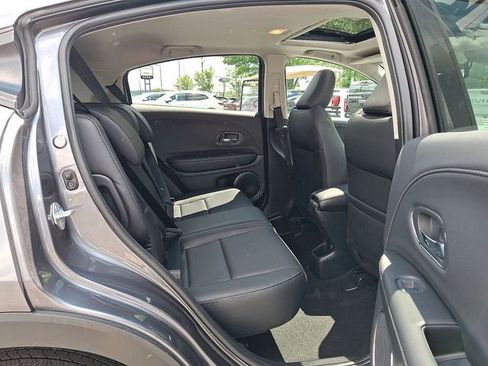Used 2021 Honda HR-V EX-L image 25
