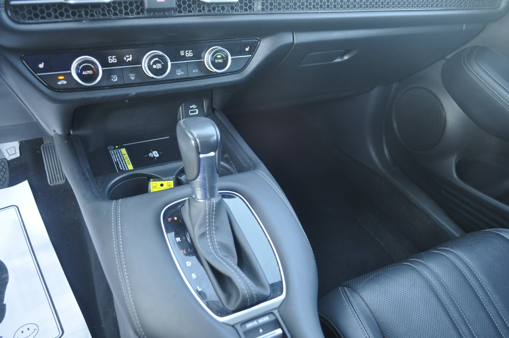 Used 2024 Honda HR-V EX-L image 24
