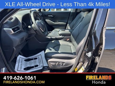 Used 2026 Toyota Highlander XLE AWD/4WD image 12