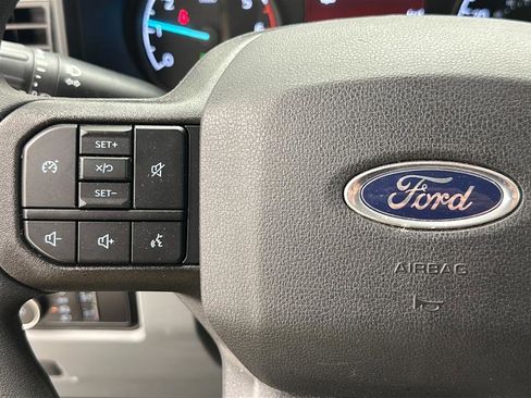 Used 2023 Ford F350 XLT w/ Snow Plow/Camper Package AWD/4WD image 19