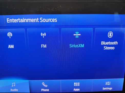 Used 2022 Ford Explorer XLT RWD image 16