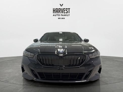 Used 2026 BMW i5 eDrive40 w/ M Sport Package image 11