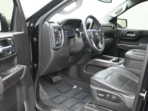 Used 2022 Chevrolet Silverado 1500 LTZ image 10