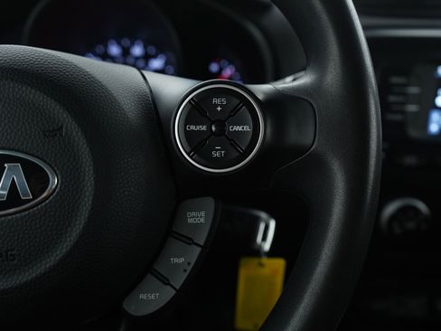 Used 2018 Kia Soul image 26