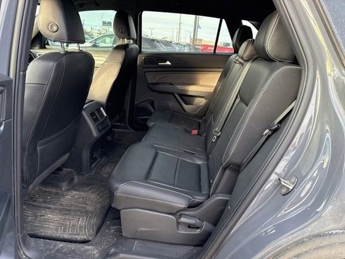 Used 2021 Volkswagen Atlas Cross Sport SE image 13