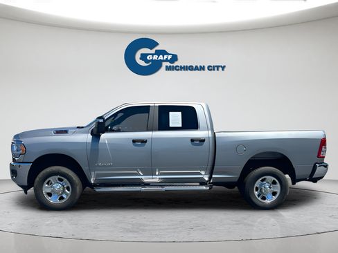Used 2024 RAM 2500 Big Horn w/ Bed Utility Group AWD/4WD image 2