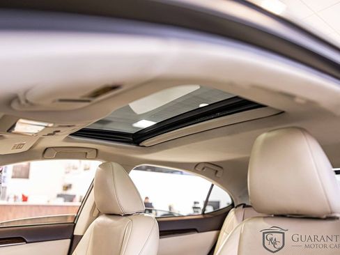 Used 2017 Lexus ES 350 w/ Luxury Package image 20