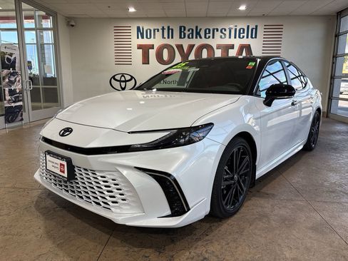 Certified 2025 Toyota Camry XSE image 6