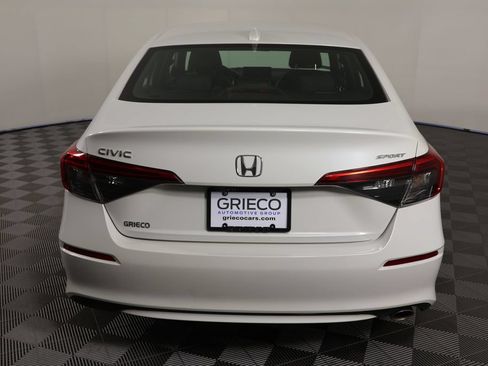 Used 2023 Honda Civic Sport image 7
