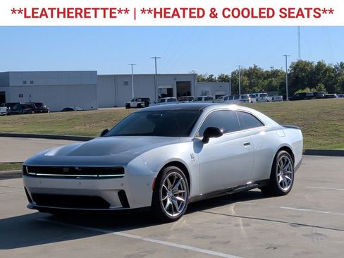 Used 2024 Dodge Charger R/T Scat Pack w/ Plus Group image 3