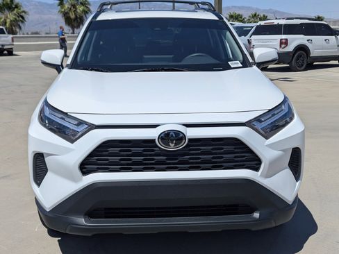 Used 2024 Toyota RAV4 XLE w/ Convenience Package FWD image 6