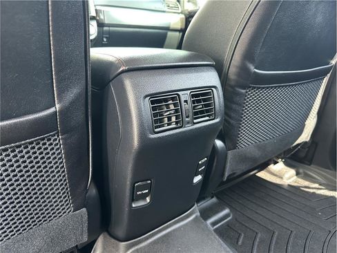 Used 2018 Toyota 4Runner TRD Off-Road Premium w/ TRD Performance Package AWD/4WD image 18
