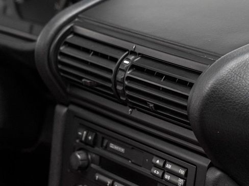 Used 1996 BMW Z3 1.9 image 33