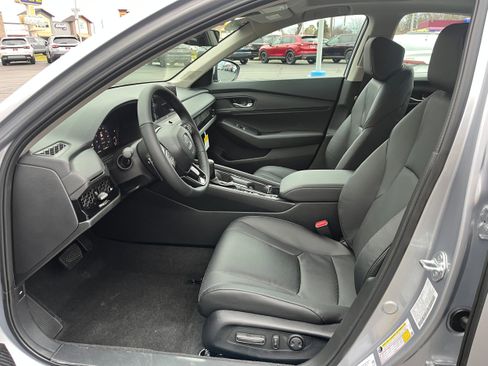 New 2025 Honda Accord EX-L image 10