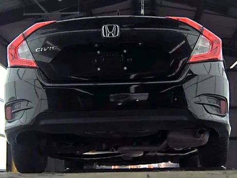 Used 2017 Honda Civic EX image 15