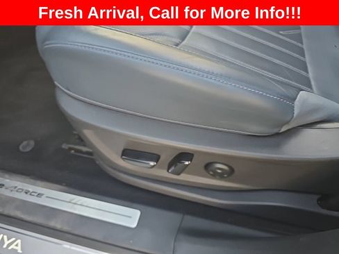 Used 2023 Nissan Ariya AWD/4WD image 13